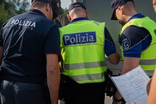 La police tessinoise a dû se mobiliser jeudi après des coups de feu mortels, tirés à Aurigeno (photo prétexte).